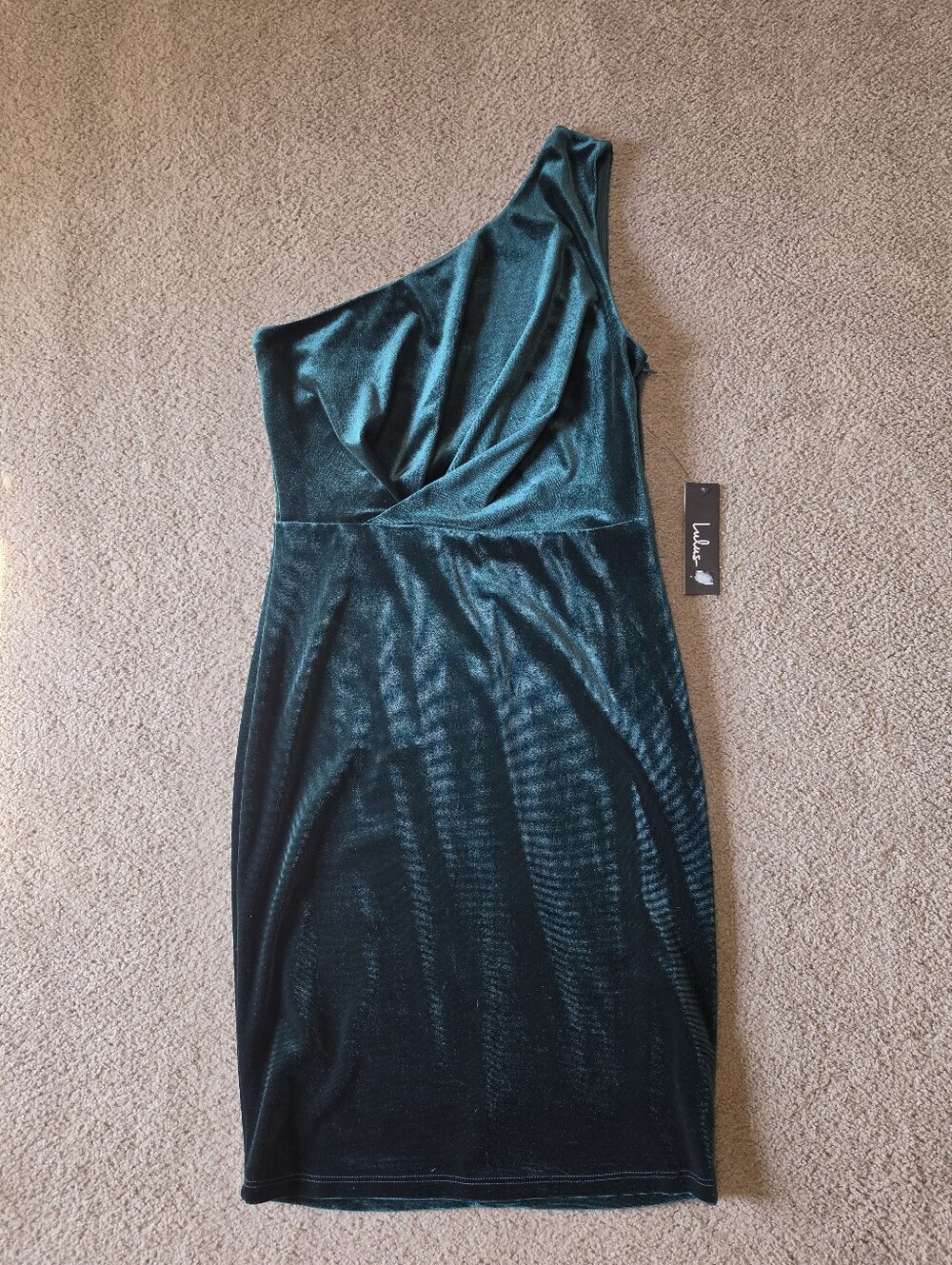 NWT Lulus Emerald Green One Shoulder Velvet Mini Dress